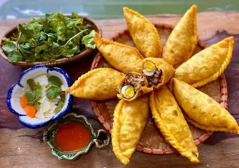 Hình ảnh Bánh Gối Chiên Sẵn