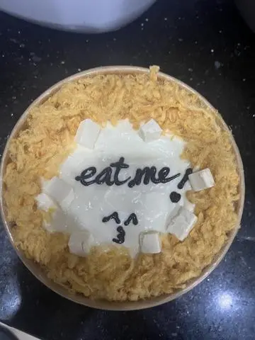 Hình ảnh Bông lan trứng muối Eat me