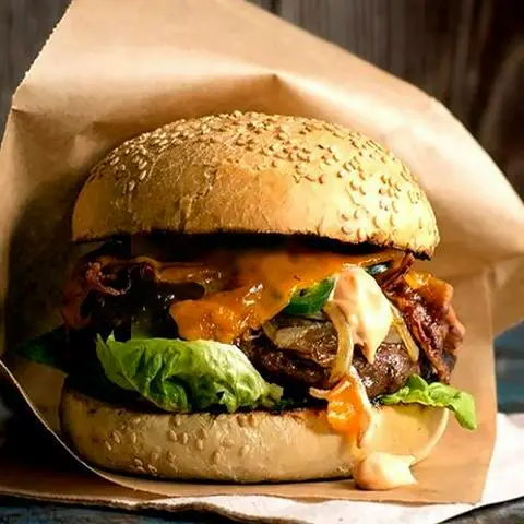 Hình ảnh BURGER BÒ TÔM