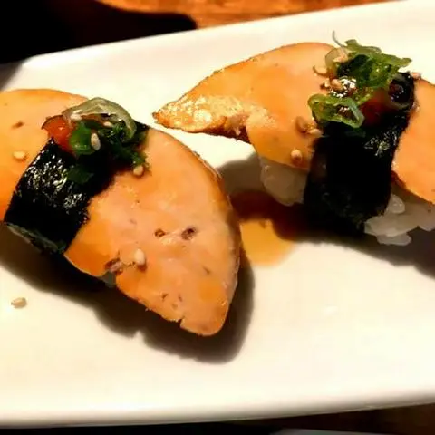 Hình ảnh Nigiri  Gan Cá  Mặt Quỷ