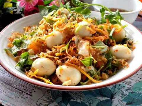 Hình ảnh Bánh tráng trộn đặc biệt