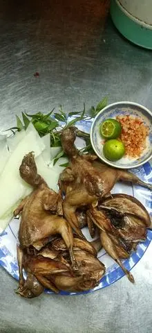 Hình ảnh Chim cút nướng muối ớt