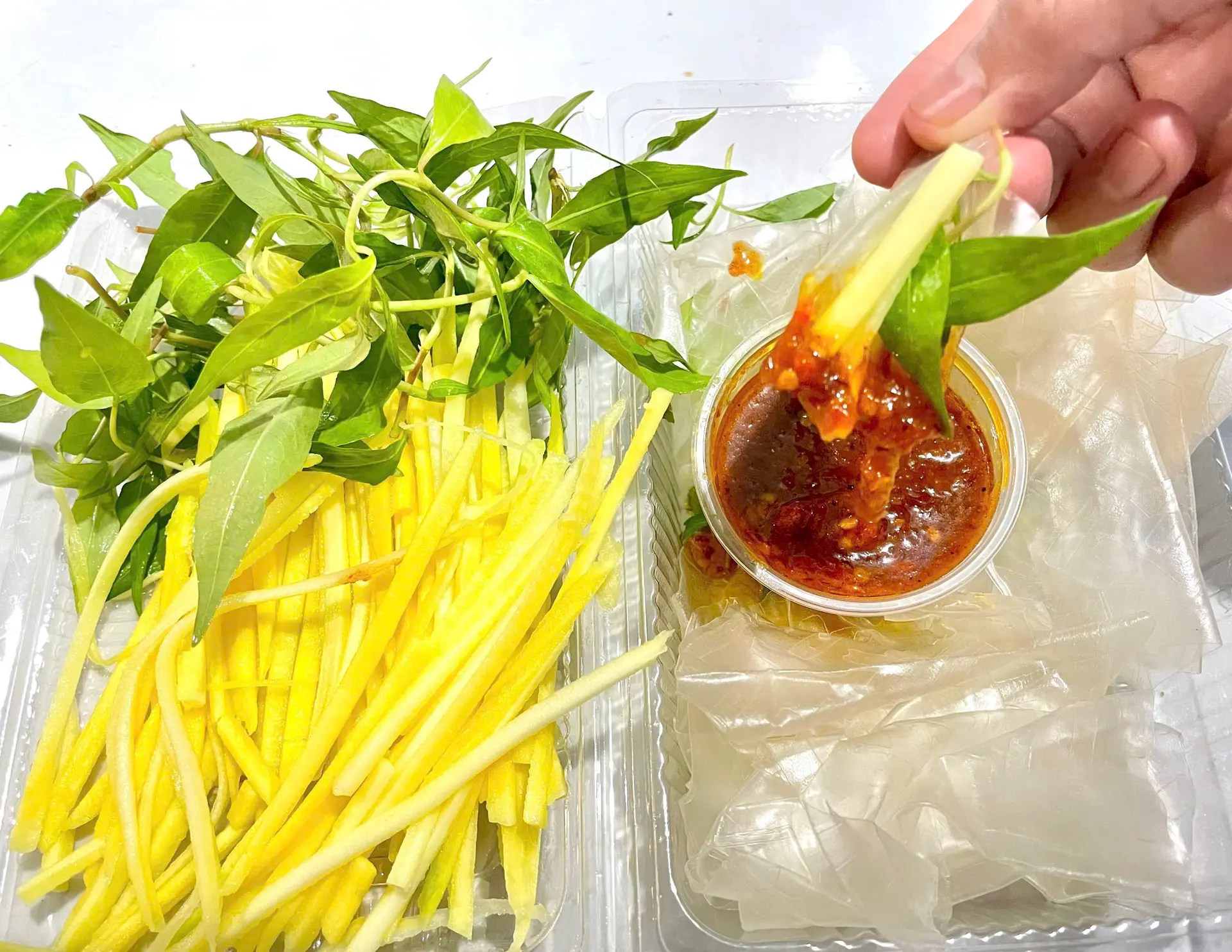 Hình ảnh Bánh Tráng CHẤM phơi sương