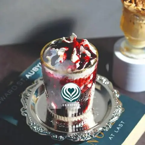 Hình ảnh Blueberry Cheezì Frappé