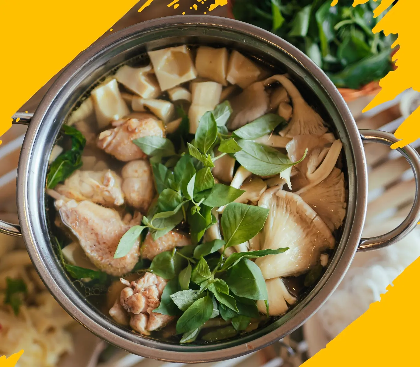 Hình ảnh Lẩu Gà Lá É Vừa