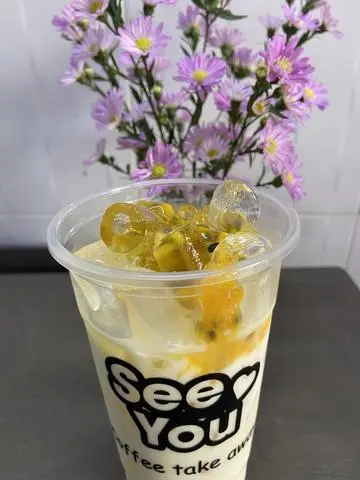 Hình ảnh Sữa chua chanh dây tươi