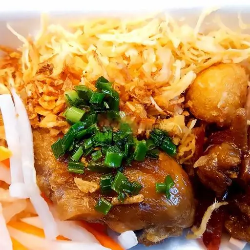 Hình ảnh Xôi thập cẩm đùi gà