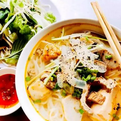 Hình ảnh Bún cá cờ - sứa
