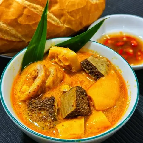 Hình ảnh Phá lấu bánh mì ( phần 2 người ăn)