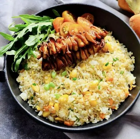 Hình ảnh Cơm chiên nấm rau củ chay