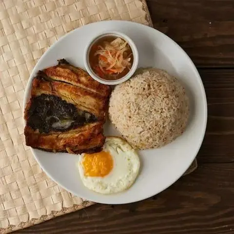Hình ảnh Bangsilog - Cơm chiên Cá Măng