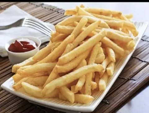 Hình ảnh Khoai Tây Lắc Pho Mai Trứng Muối 