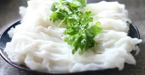 Hình ảnh Thêm Bánh Ướt 