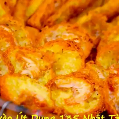 Hình ảnh Bánh Khọt Tôm Rau Rừng