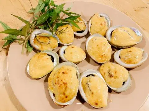 Hình ảnh bào ngư nướng phô mai 
