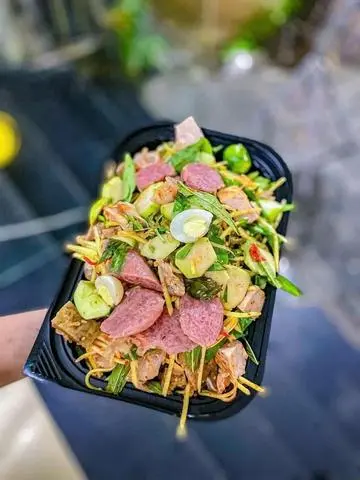 Hình ảnh Tré tai heo full topping