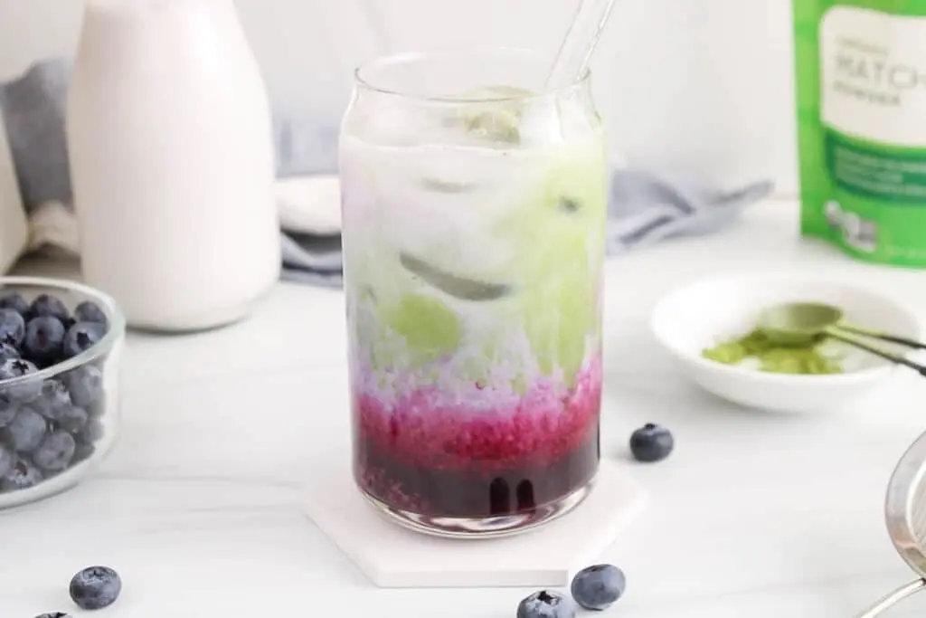 Hình ảnh Matcha Latte Việt Quất