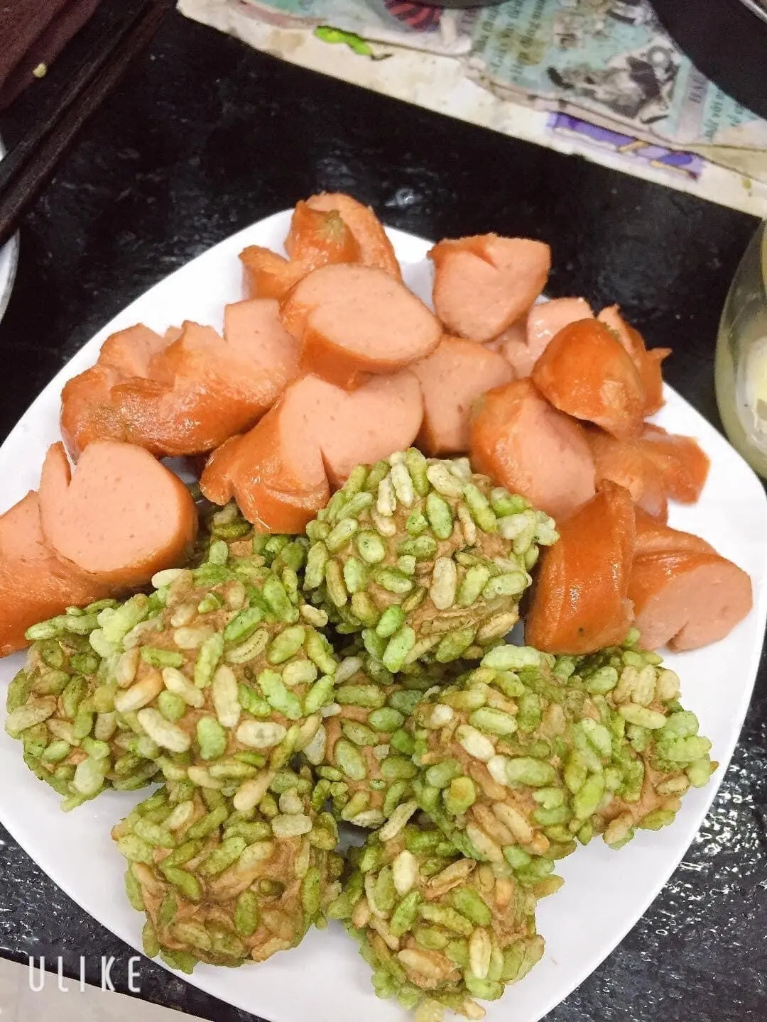 Hình ảnh Combo Xúc Xích + Chả Cốm chiên
