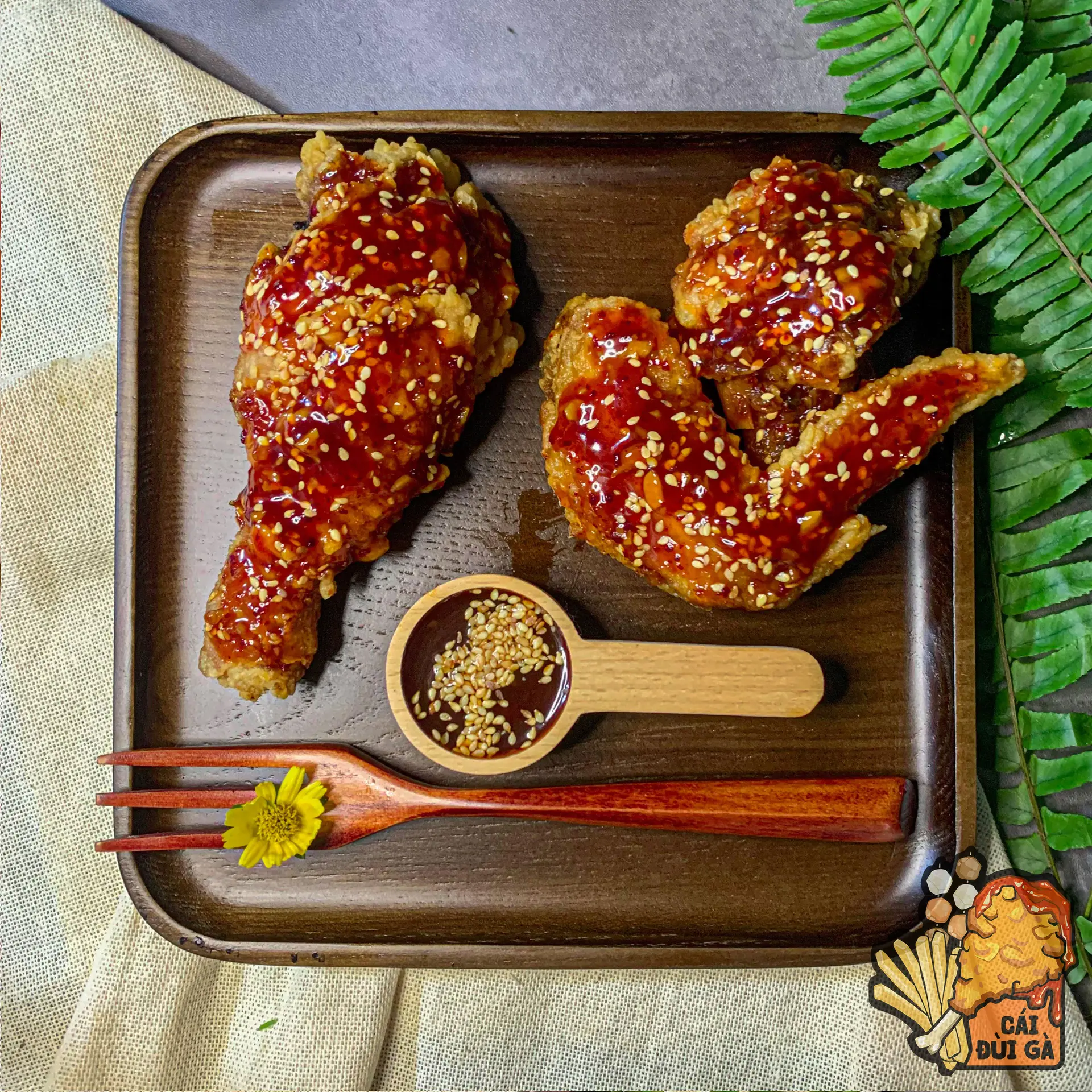 Hình ảnh 1 Đùi - 2 miếng cánh - chọn sốt