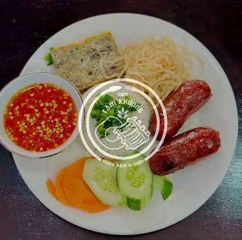 Hình ảnh Cơm tấm Lạp xưởng + bì + chả 