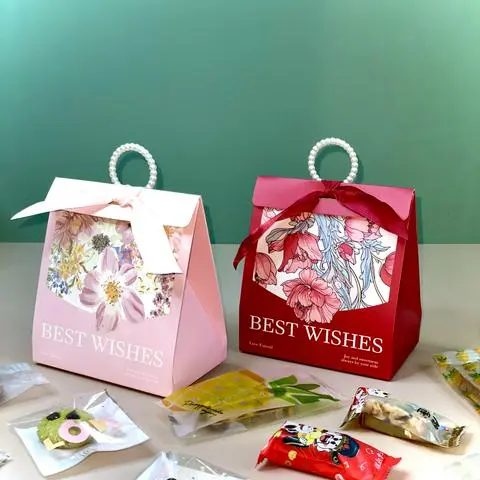 Hình ảnh Set quà tặng ngày 8/3 bánh kẹo healthy