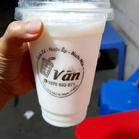 Hình ảnh Sinh tố dâu - dừa