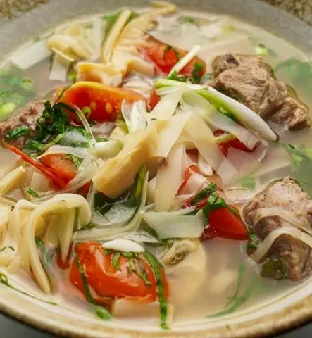 Hình ảnh Canh Sườn nấu Măng