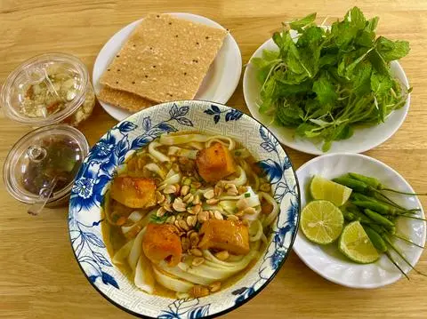 Hình ảnh Mì Quảng Cá Lóc