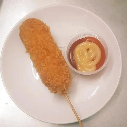 Hình ảnh Hotdog phô mai Hàn Quốc