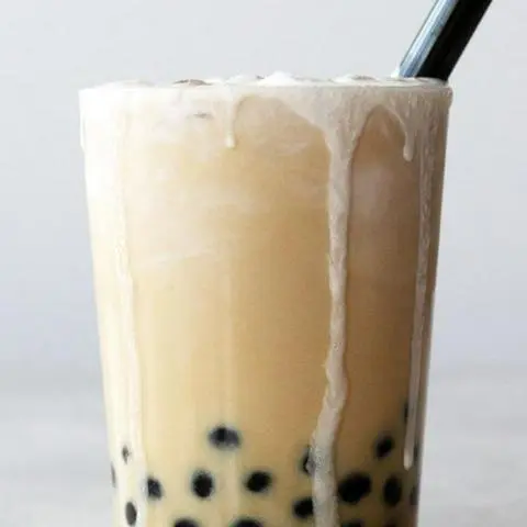 Hình ảnh Trà sữa nguyên vị - 700ml