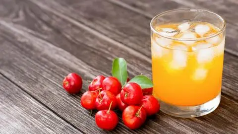 Hình ảnh nước ép sori mix cóc 