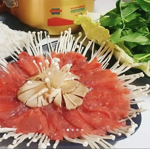 Hình ảnh Lẩu thái gia đình - Bò Nấm Kim Châm (4-6)
