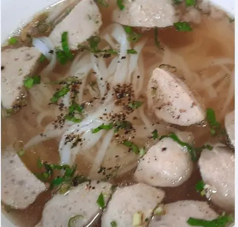 Hình ảnh Phở viên
