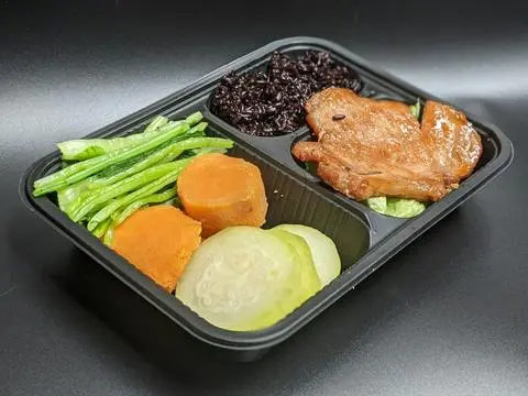 Hình ảnh Cốt Lết Sốt Ngũ Vị + Cơm Gạo Lứt + Rau Củ Mix
