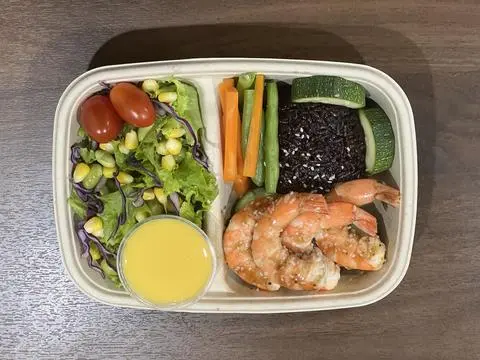 Hình ảnh cơm tôm sốt bơ tỏi healthy 