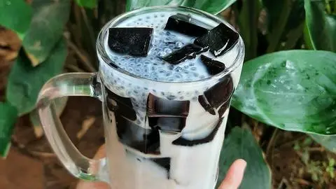 Hình ảnh Chè sương sáo cốt dừa 