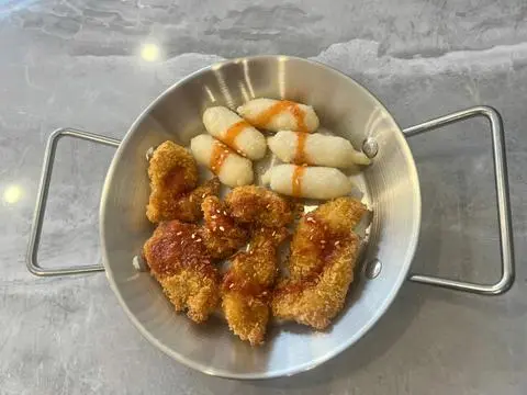 Hình ảnh Gà rán sốt chua ngọt 
