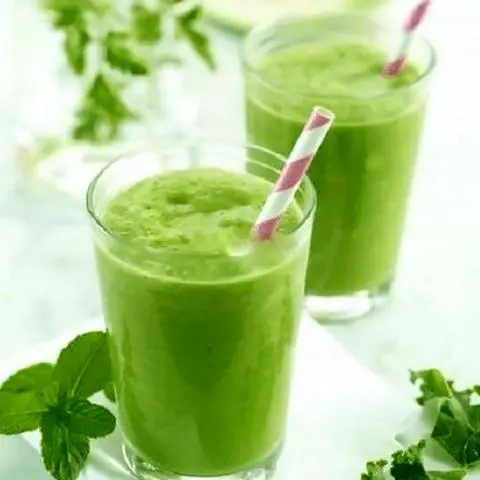 Hình ảnh Rau má sữa đậu xanh ly khổng lồ