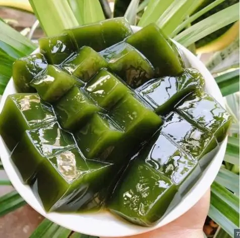 Hình ảnh Thạch sương sâm đen, trắng