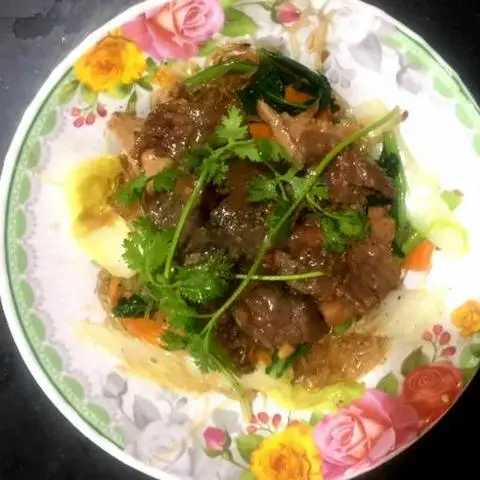 Hình ảnh Miến xào bò