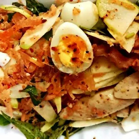 Hình ảnh Tré trộn chả bò