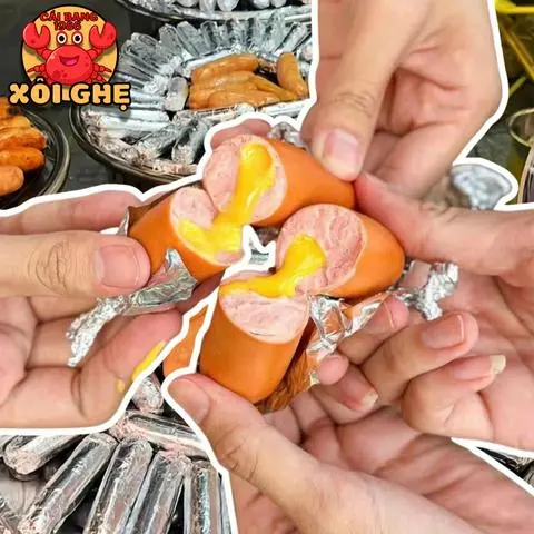 Hình ảnh Xúc xích phô mai giấy bạc