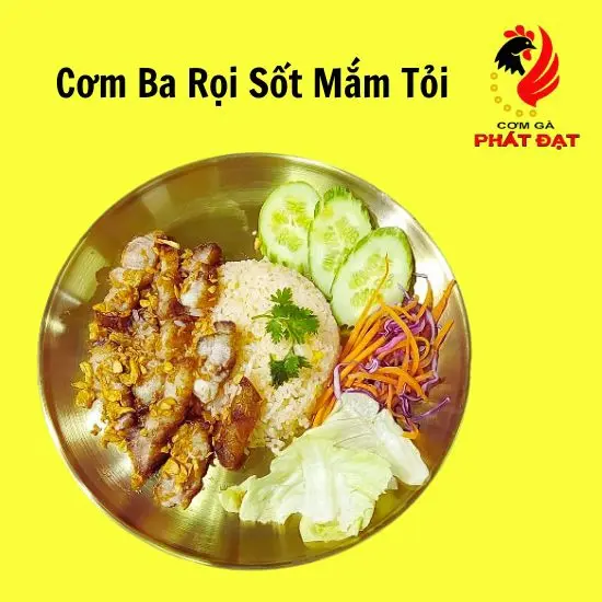 Hình ảnh Cơm Ba Rọi Da Giòn Sốt Mắm Tỏi