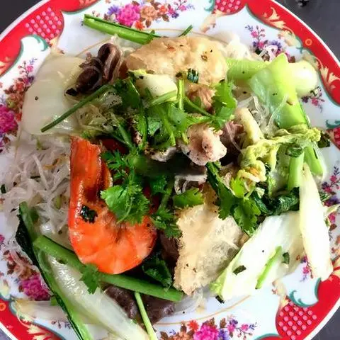 Hình ảnh Bún gạo xào thập cẩm