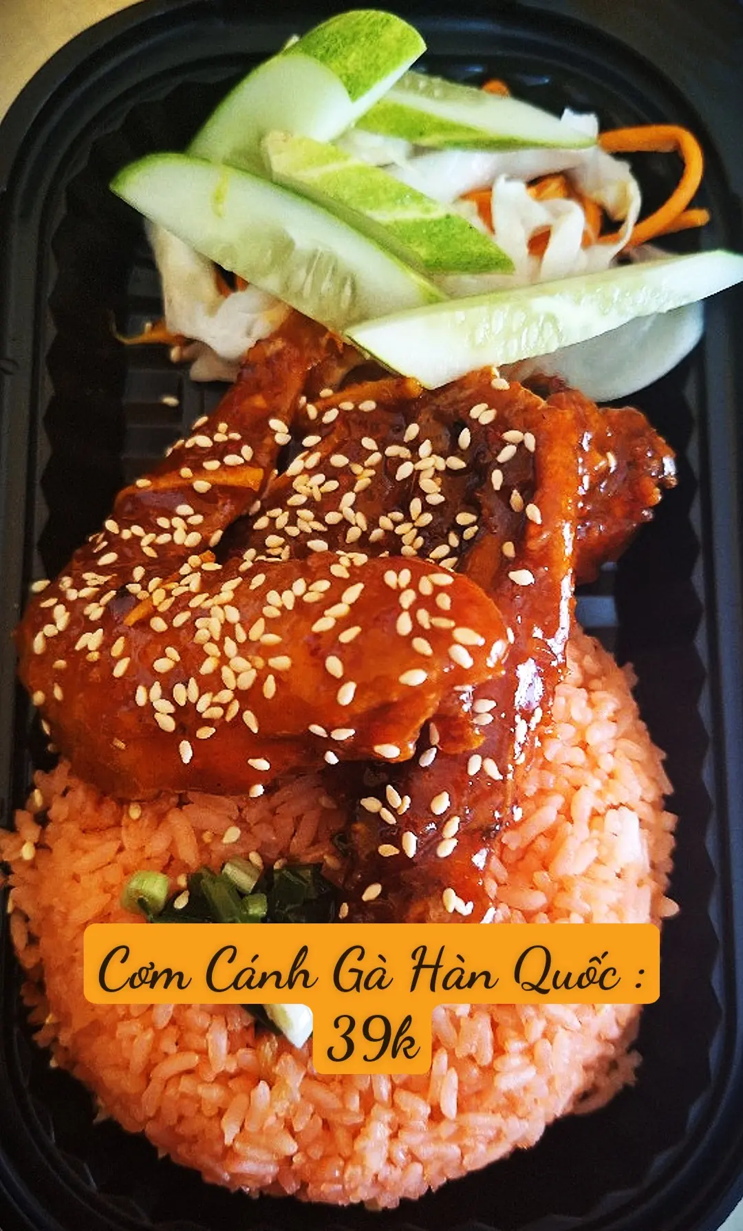 Hình ảnh Cơm Cánh Gà Sốt Cay Hàn Quốc