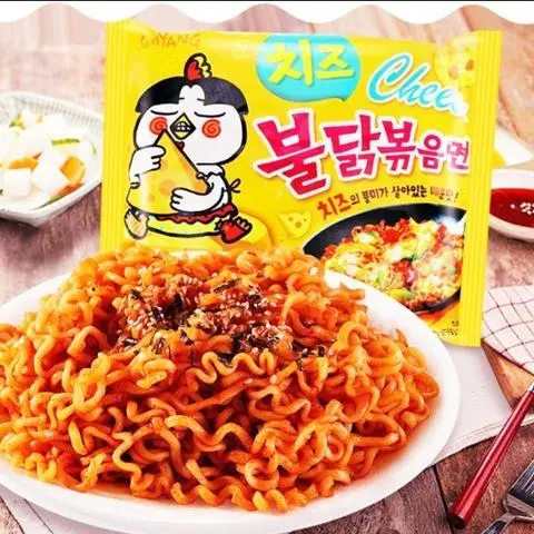 Hình ảnh Mì Gà Cay Samyang Vị Phô Mai-1 Gói 