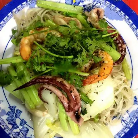 Hình ảnh Bún gạo xào hải sản