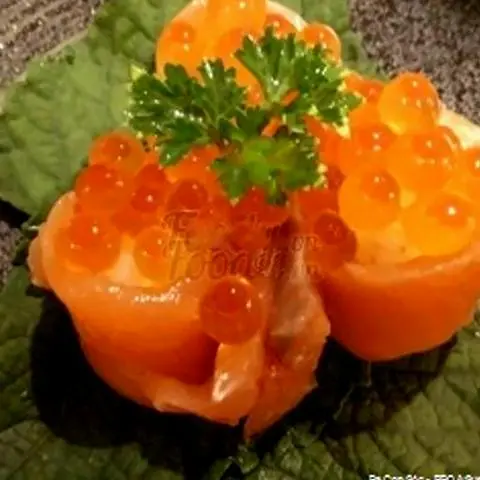 Hình ảnh Salmon Ikura Hana
