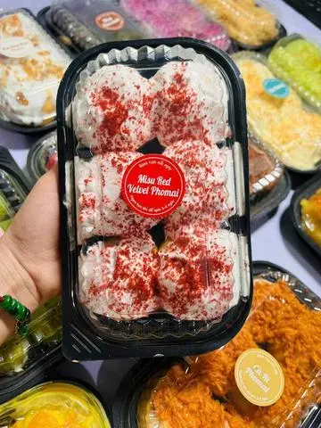 Hình ảnh Bánh Misu Velvet Phomai