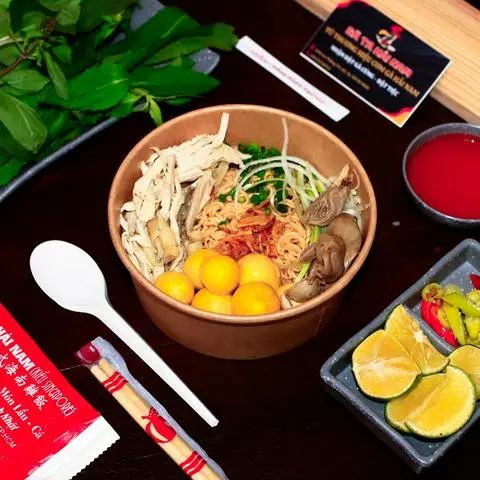 Hình ảnh Mì Gà Xé Đặc Biệt